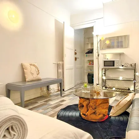 Апартаменты Well-located Near Montparnasse Withelevator *