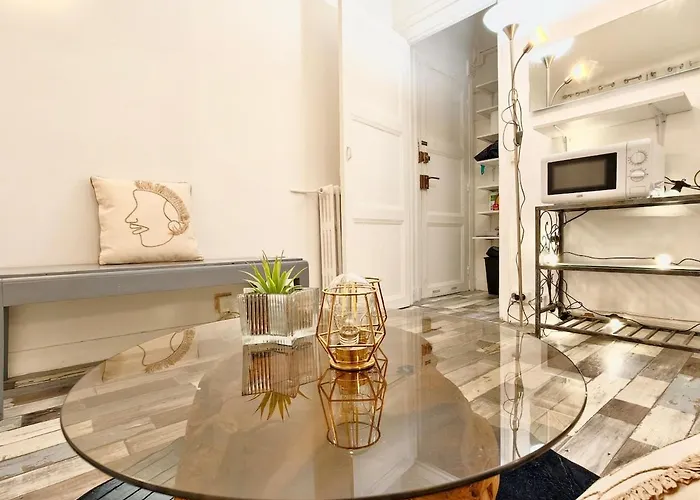 Well-located Near Montparnasse Withelevator Апартаменты Париж